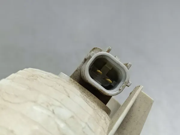 Luz de marcha atrás Hyundai Santa Fe OEM 924A4P6R image 5