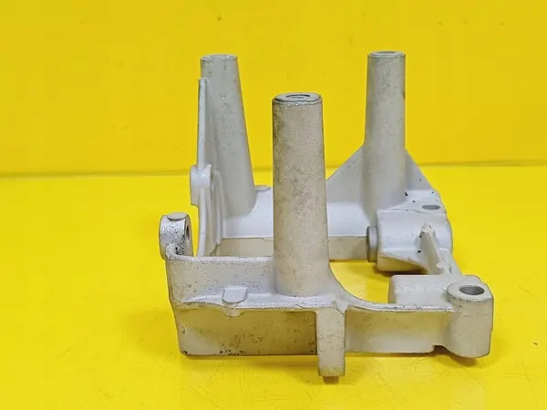 Suporte da Bomba de Direção OEM DRC87574 image 5