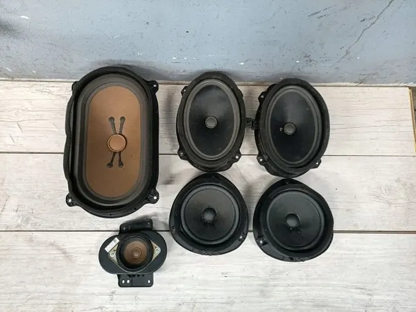 Luidspreker GD9T19B135AB Voor & Achter voor Lincoln image 2