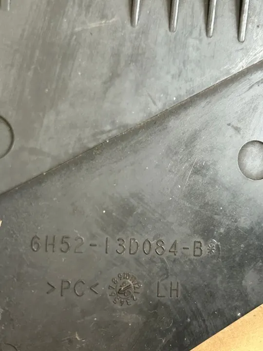 Linker Voorlamp Glijplaat OEM 6H52-13D084-B Land Rover image 3