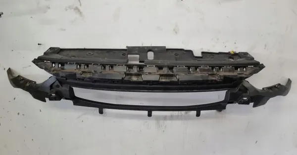 Base de Grille Opel Corsa F Renfort Pare-chocs OEM 9829535680 image 2