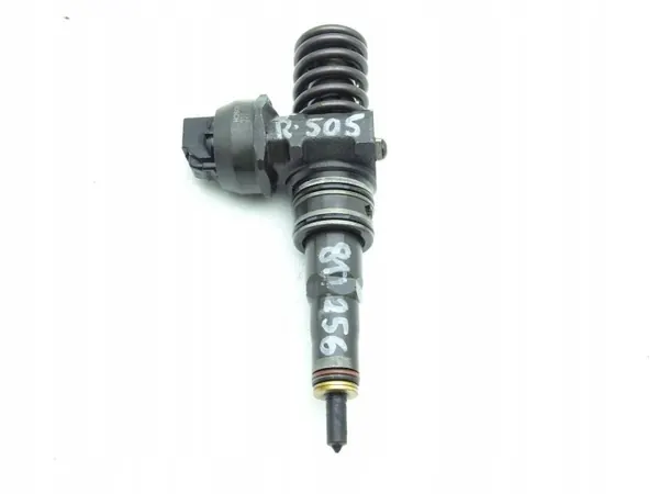Skoda OE 038130073AG Einspritzpumpe gebraucht image 2