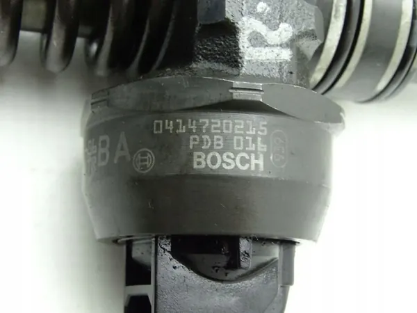 Skoda OE 038130073AG Einspritzpumpe gebraucht image 4