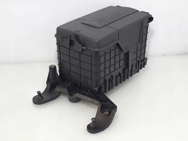 OEM 1K0915333H Batterilåda Audi A3 S3 8P original image 6
