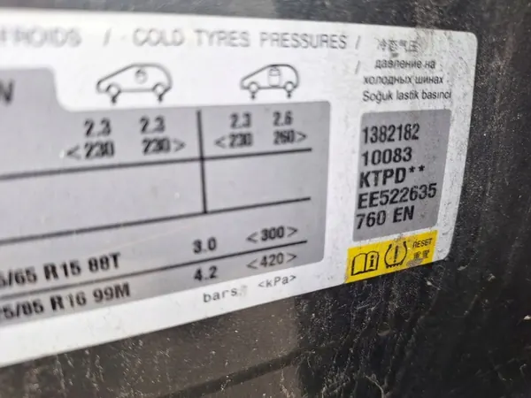 Citroen C4 Cactus 1.6 Blue HDI Vaihteenvalitsin 9810550980 image 7