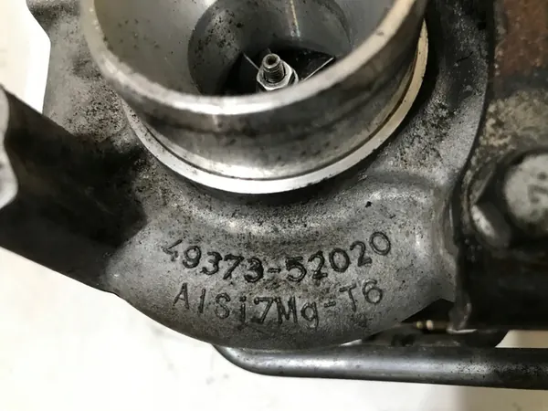 Audi A4 B6 1.9 TDI Injector 038130073AR image 7