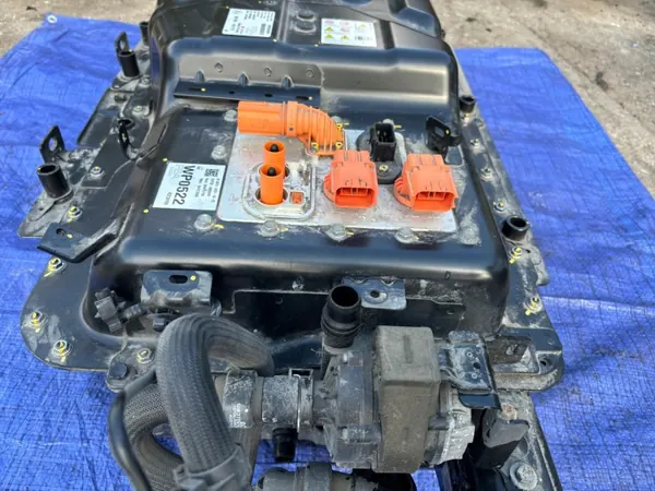 OEM 9847232080 Accu voor Peugeot 308 III Hybride 1.6 THP image 9