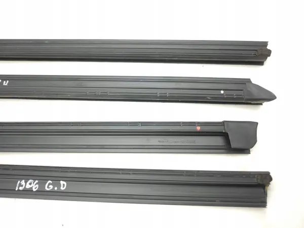Junta de ventana puerta delantera Hyundai Tucson IV OEM AMD202121 image 5