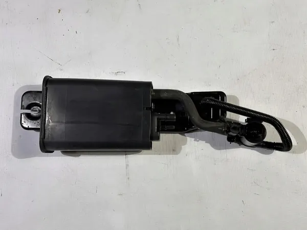 Filtre à charbon pour Chevrolet Camaro 2009 - 2015 OEM image 1