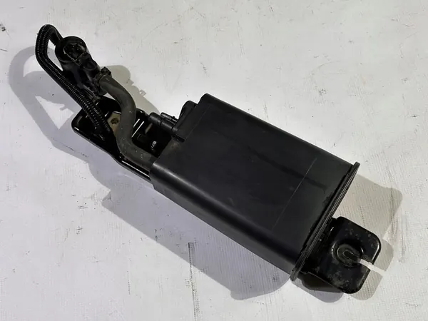 Filtre à charbon pour Chevrolet Camaro 2009 - 2015 OEM image 3