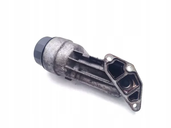 Oljefilterfäste Kia Venga 1.4 CRDi Diesel image 6