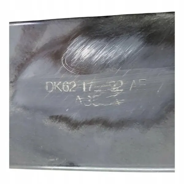 Viga de parachoques trasera OEM DK6217B892AE Land Rover image 7