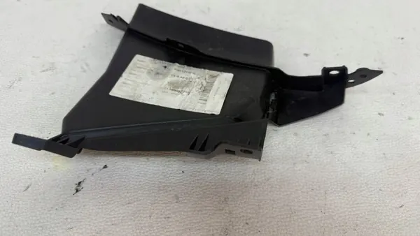 Bremsenkühllufteinlass vorne rechts OEM 8W0121764L image 2