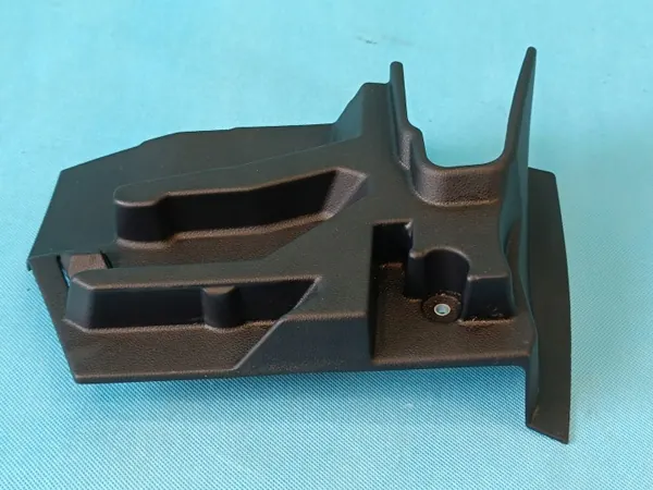 Support d'étagère coffre droit OEM 5NA858848C VW Tiguan image 3