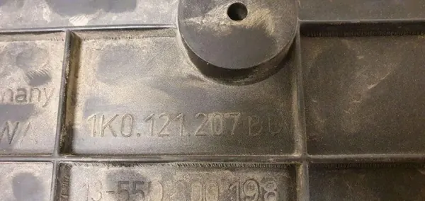 VW Touran framremsa OEM 1K0121207 - Begagnad image 3