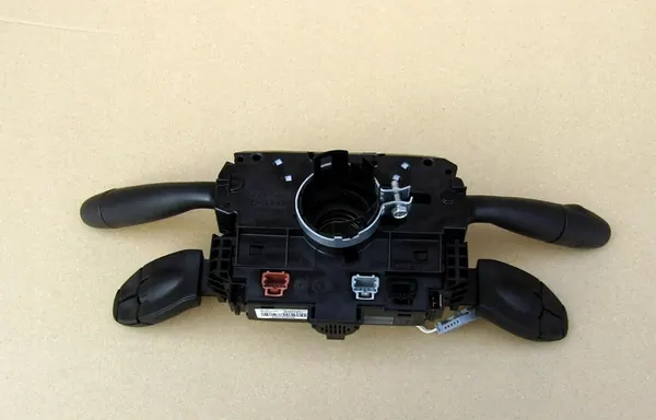 Gecombineerde Schakelaar Citroen C3 Picasso 98062014XT image 4