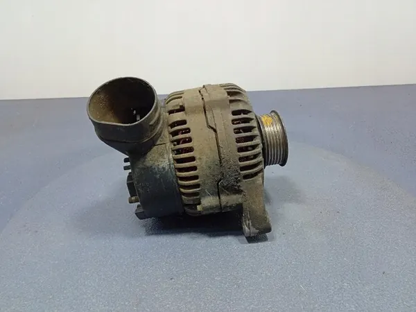 AUDI A6 C5 2.4 B Vaihtovirtageneraattori 120A image 7