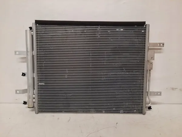 Radiateur de Climatisation Kia Niro Hyundai Kona EV image 1