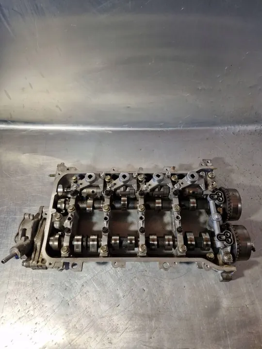 Cabeçote Toyota Avensis T270 Peça OEM image 2