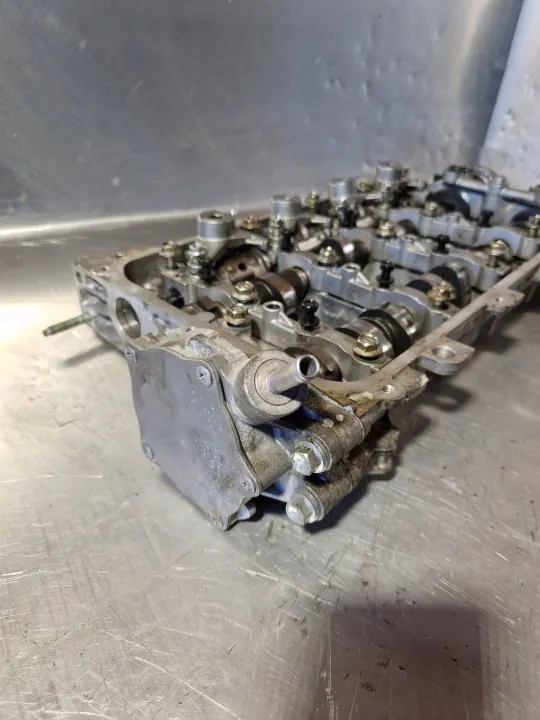 Cabeçote Toyota Avensis T270 Peça OEM image 3