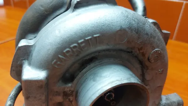 Turbocompresor BMW 5 E60 E61 525 177CV 03-07 image 8