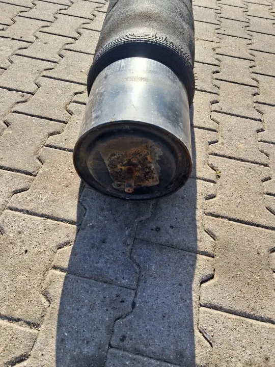 Muelle de suspensión trasero OEM 26P0230B Renault image 3