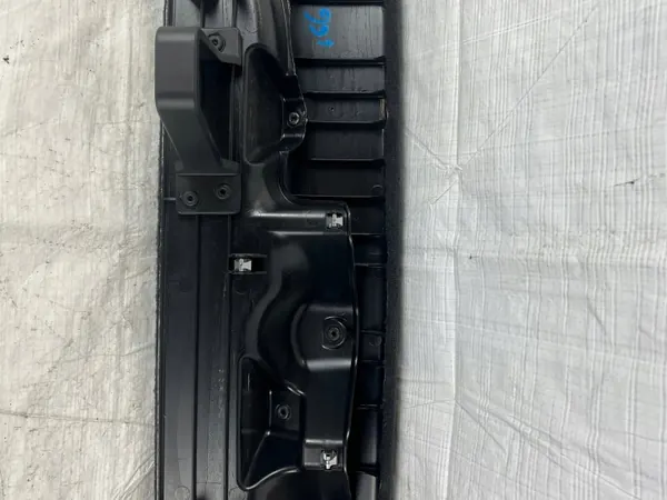 Porsche 991 bagageutrymmesfoder OEM 991555093 - Begagnad image 6
