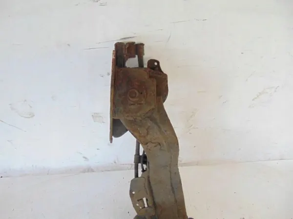 Mangona Traseira Direita OEM 375761 Nissan Qashqai image 4