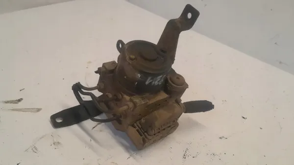 Bomba ABS HYUNDI TUKSON I 2.0 CRDI - Pieza OEM Usada image 2