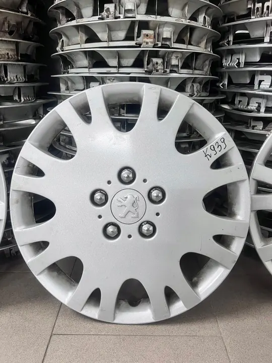 Peugeot Velgdeksels 16" Zilver OE image 3