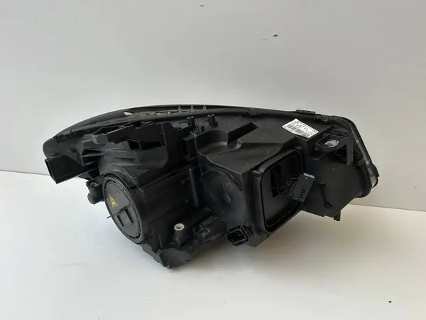 MERCEDES CLA 117 VASEN VALO 1179066300 image 3