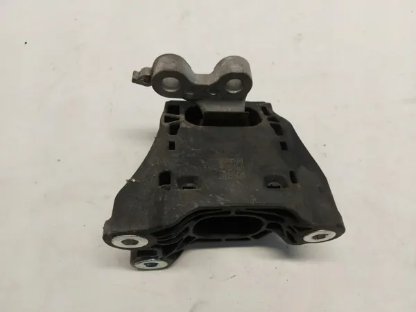 HONDAHRVIIŁAPA motorfäste höger fram begagnad image 3