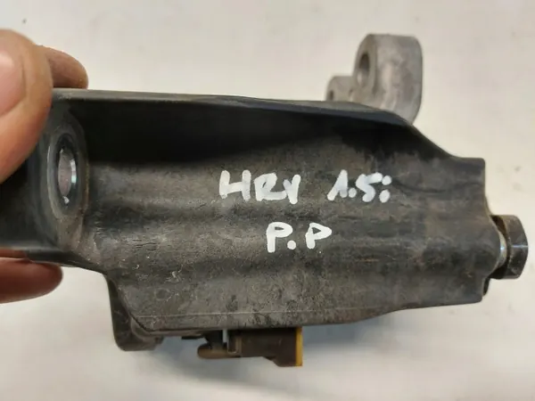HONDAHRVIIŁAPA motorfäste höger fram begagnad image 4