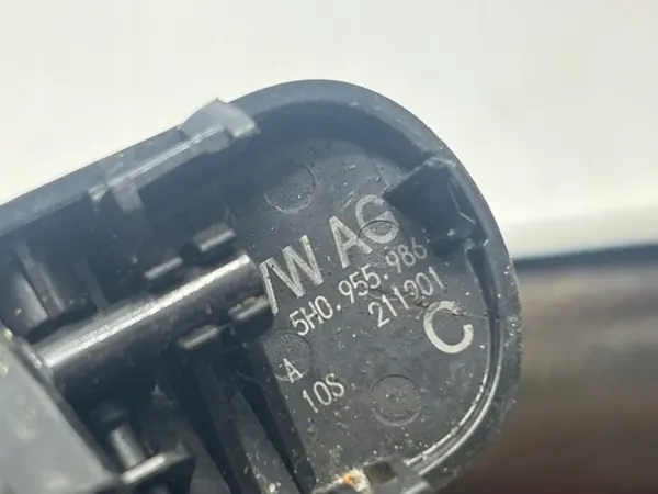 VW Golf VIII Gicleur lave-glace 5H0955986 image 3