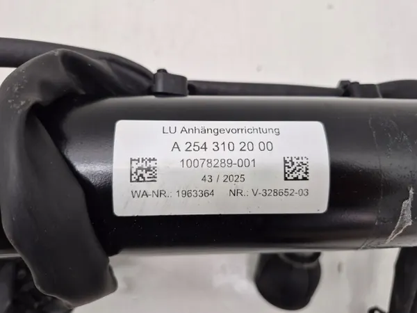 Gancho de Remolque Mercedes GLC OEM A2543102000 - Usado image 4