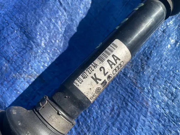 Höger framaxel Audi A4 B6 2.5 TDI Quattro image 4