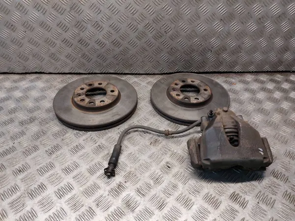 Gebrauchte Bremscheiben Vorne + Beläge + Rechter Bremssattel image 2
