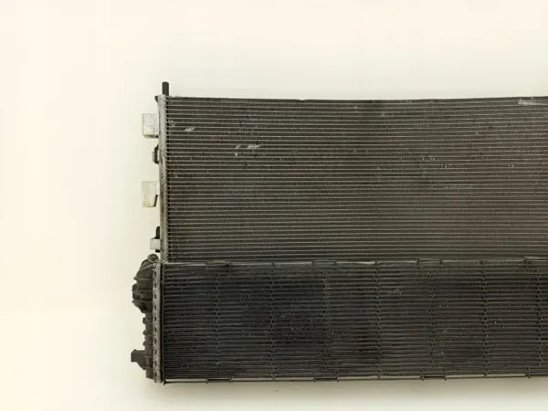 Radiateur eau & climatisation Ford OE JX61-19710-AC Focus MK4 image 9