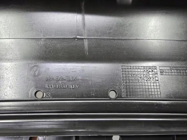 Spoiler para-choques dianteiro OEM 5H0805915 VW Golf VIII image 10