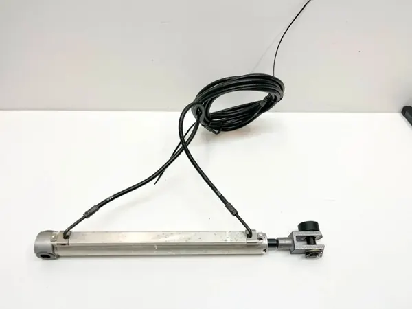 Mercedes-Benz SL R231 kattosylinteri OEM A2318000672 image 6