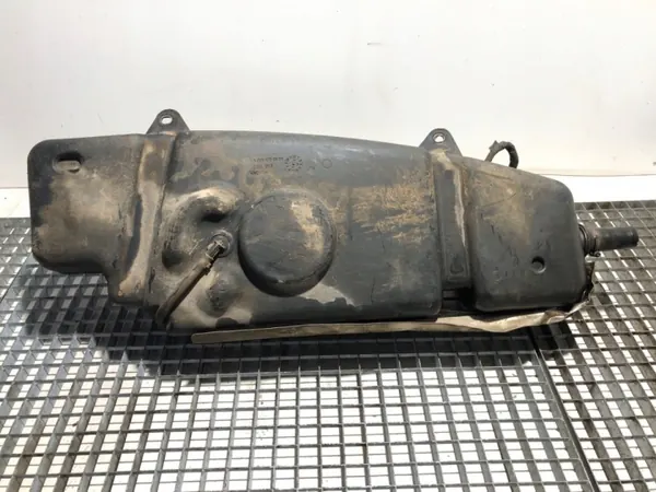 OEM 0444050032 SCR-säiliö VW Crafter 2.5 163hv image 8
