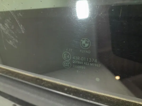 BMW X7 Panorama Sky Lounge katto OEM Lochow-325887- image 5