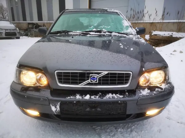 Volvo V40 Generaattori 2004 1.8L 8676498 image 7