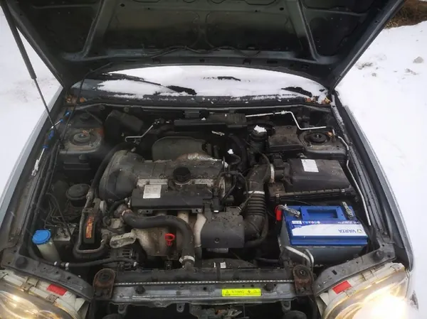 Volvo V40 Generaattori 2004 1.8L 8676498 image 8