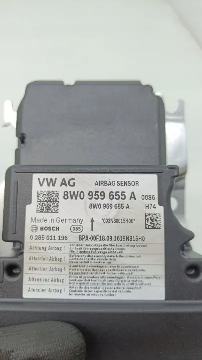 Airbag-besturingseenheid OEM 0285011196 Audi A4/S4 B9 image 7