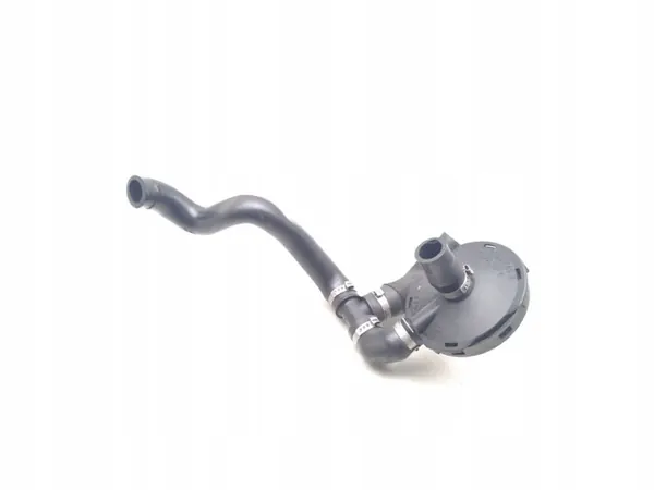 Audi A4 S4 Quattro Ilmanpoistoventtiili OEM 077103245B image 9