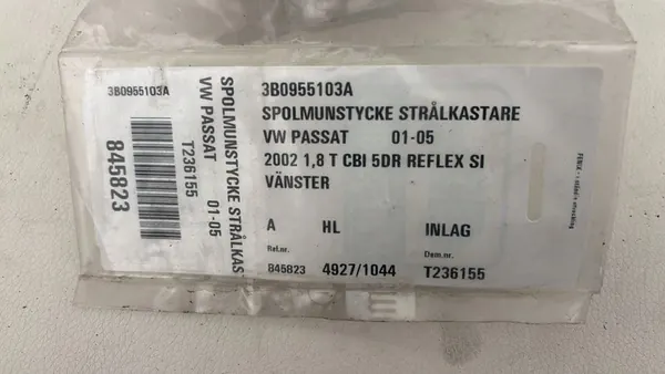 Volkswagen PASSAT B8 Front Washer Nozzle 3B0955103A image 3