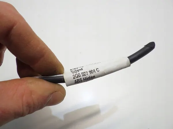 VW TAIGO 2022 ABS Sensor Wire Right Rear OEM image 3