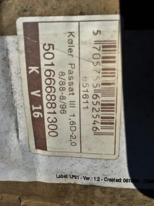 NISSENS Radiador de agua VW PASSAT 1.8 image 3