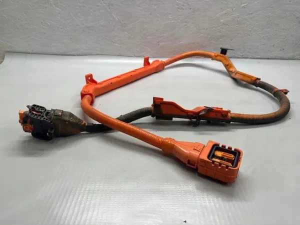 Cable batería Hyundai OEM 91671CZ020 para Tucson IV image 3
